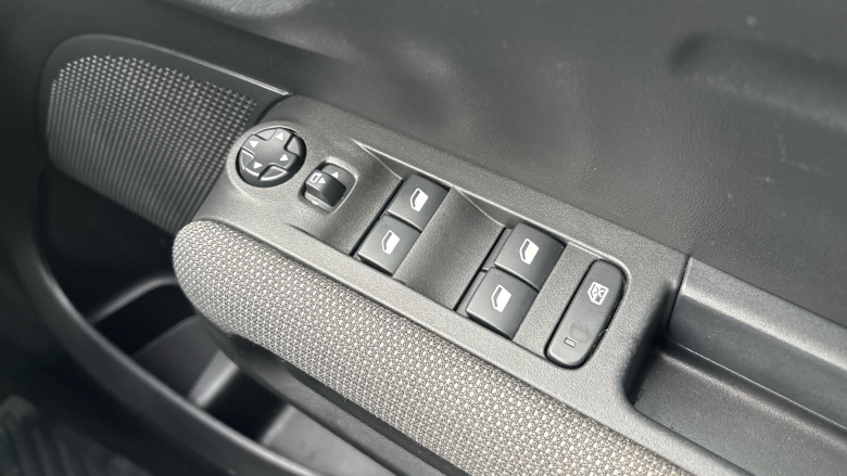 Citroen C3 Aircross 1.2 PureTech 110 C-Series Edition 5dr Petrol Hatchback